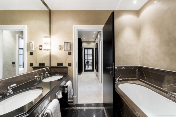 Hotel Bayerischer Hof (Monaco di Baviera)